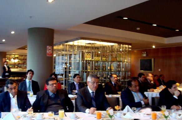 Desayuno Workshop sobre estrategias de finanzas de Apef y Deloitte