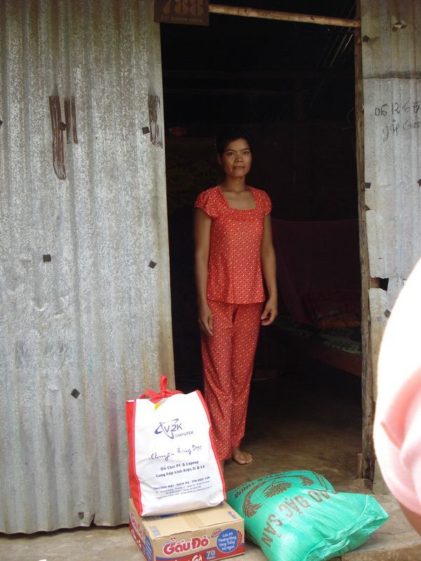 [Doves Club] Tiếp sức đến trường cho học sinh nghèo vùng xa - 3