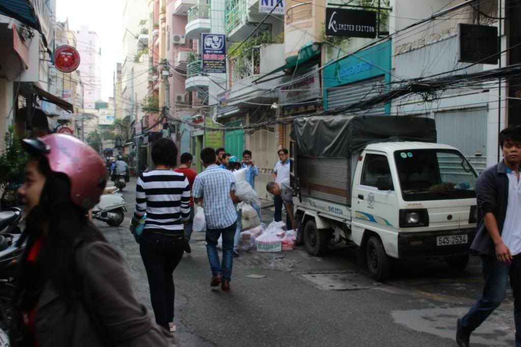 [Doves Club] Tiếp sức đến trường cho học sinh nghèo vùng xa - 2