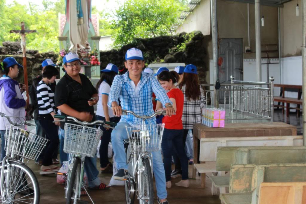 [Doves Club] Tiếp sức đến trường cho học sinh nghèo vùng xa - 13