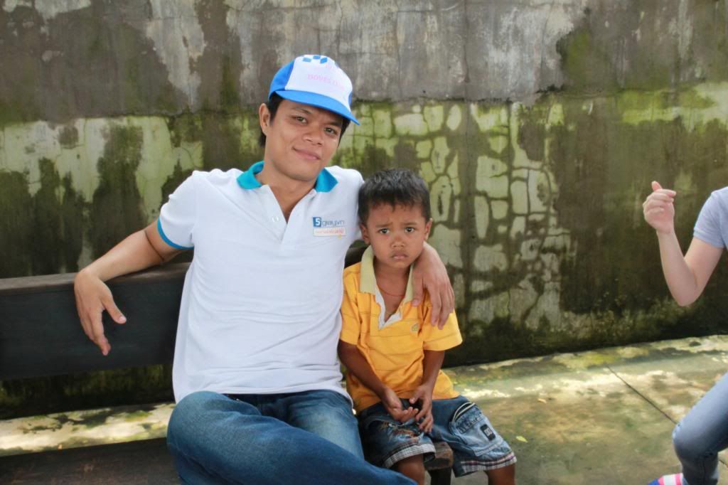 [Doves Club] Tiếp sức đến trường cho học sinh nghèo vùng xa