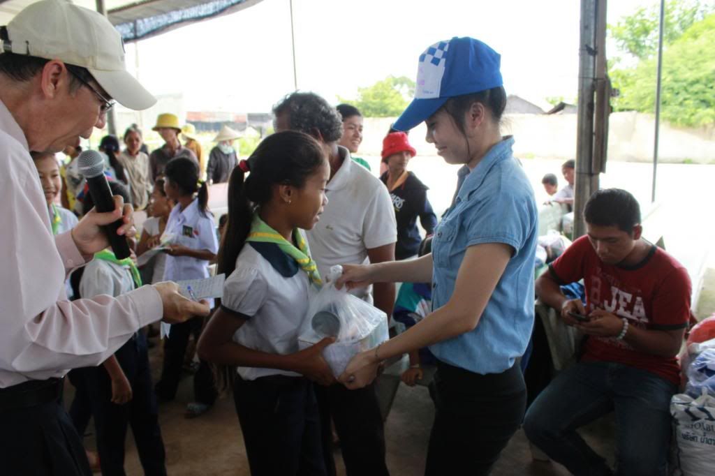 [Doves Club] Tiếp sức đến trường cho học sinh nghèo vùng xa - 7