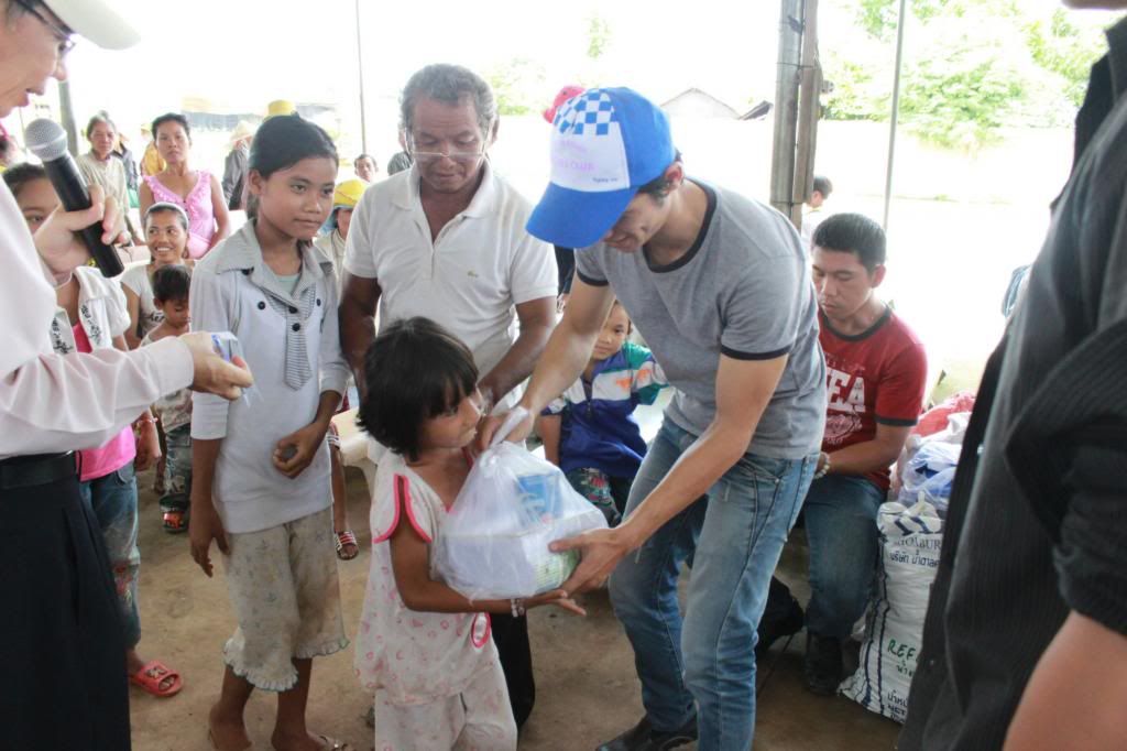 [Doves Club] Tiếp sức đến trường cho học sinh nghèo vùng xa - 9