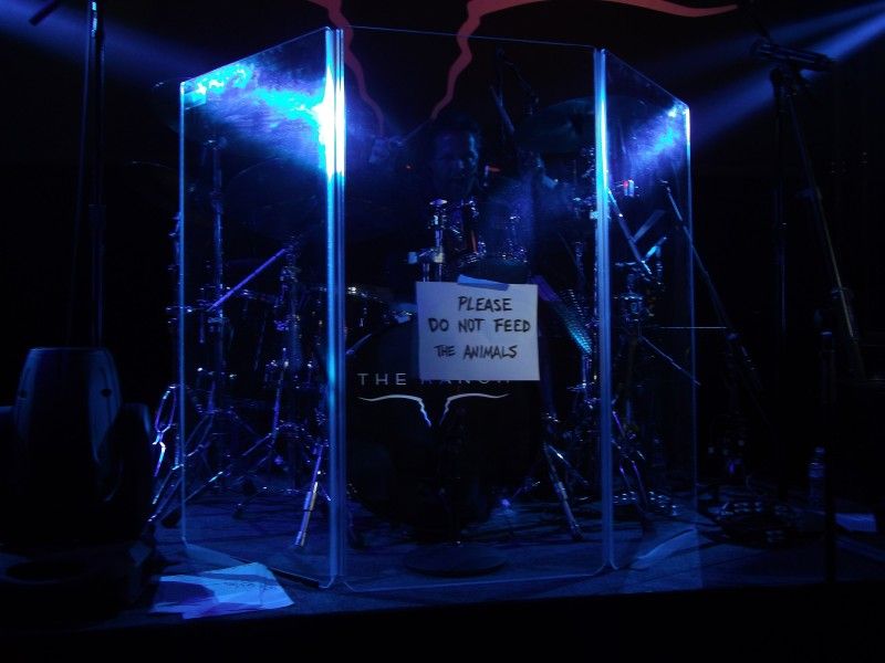 PLEXIGLASS Drum Shield ?