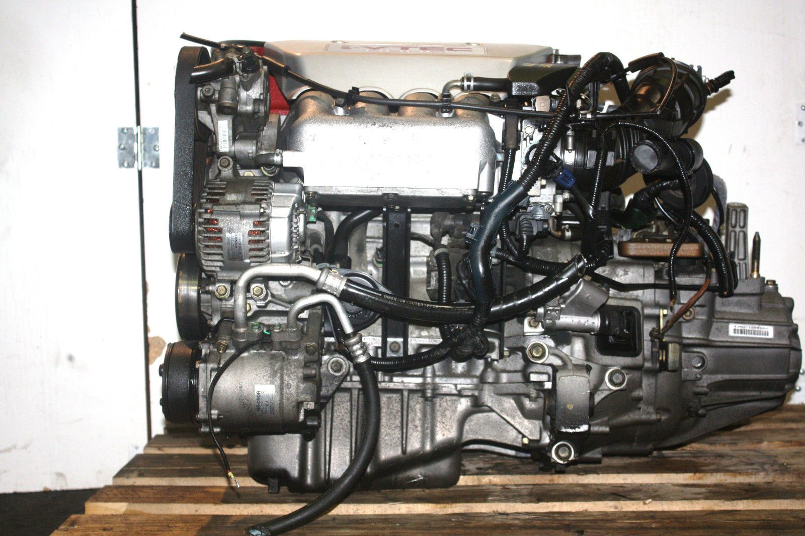 JDM Honda RSX DC5 Type R K20A Engine 6 Speed LSD Transmission 220HP Motor
